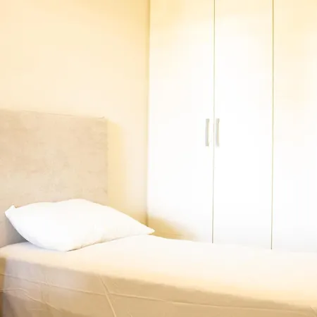Bajo Encantador Y Familiar En Benahavis Apartamento Estepona